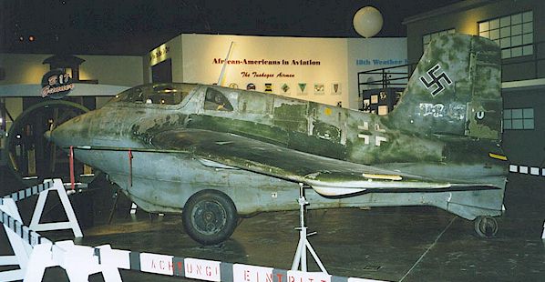 Messerschmitt Me 163 B-1a Komet con número de Serie 191301 conservado en el Steven F. Udvar-Hazy Center en Washington D.C.
