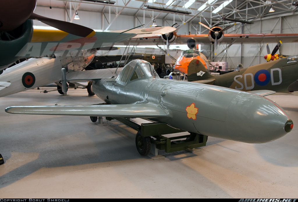 Yokosuka MXY-7 Ohka 11, conservado en el RAF Museum de Hendon, Colindale, Londres, Inglaterra