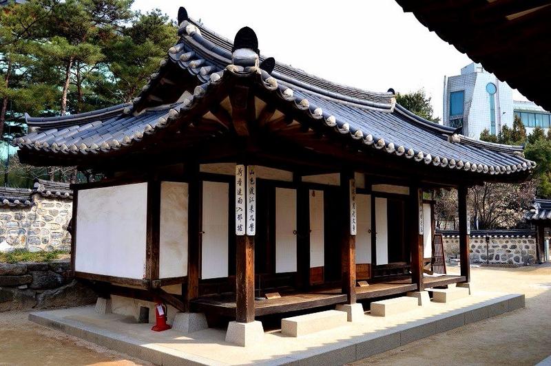 Seúl-Palacio Deoksugung,Palacio Gyeonghuigung,Museo de Guerra...y regreso a casa - Mochileros en Corea del Sur (18)