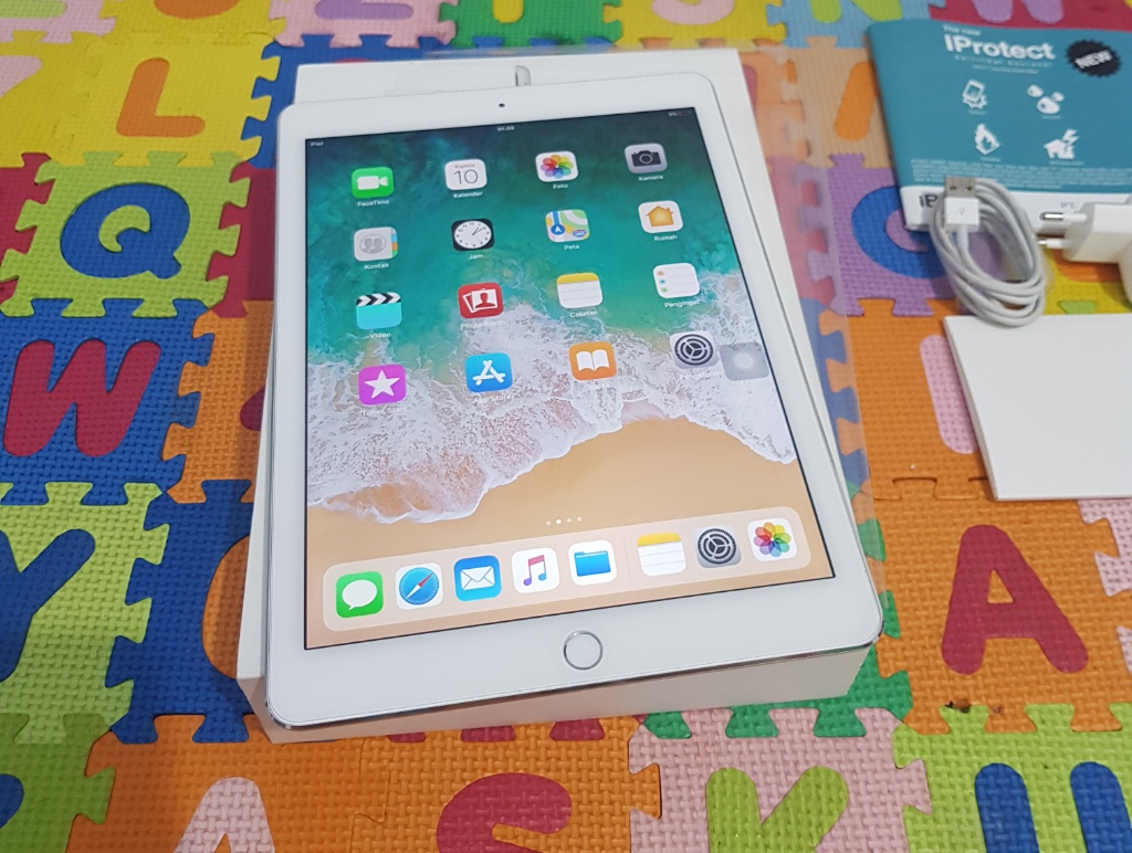 Sell Ipad Air 2 16Gb Wifi Silver Fullset Ex Ibox Bisa tt
