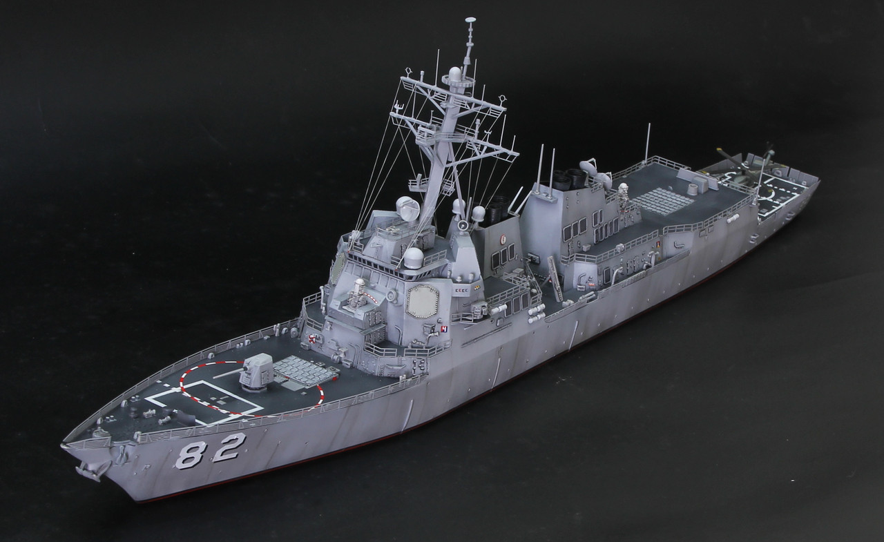 1/350 USS Lassen - DDG-82 (Trumpeter) - Ready for Inspection