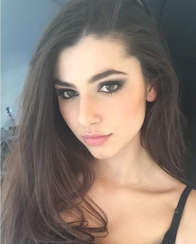 Classify Dua Lipa's look a like